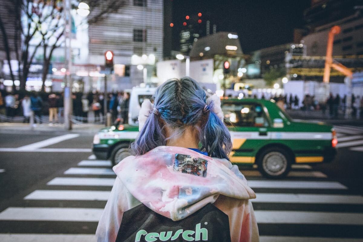 NIR-Reactive Streetwear: Hidden Patterns for the Flash-First Era